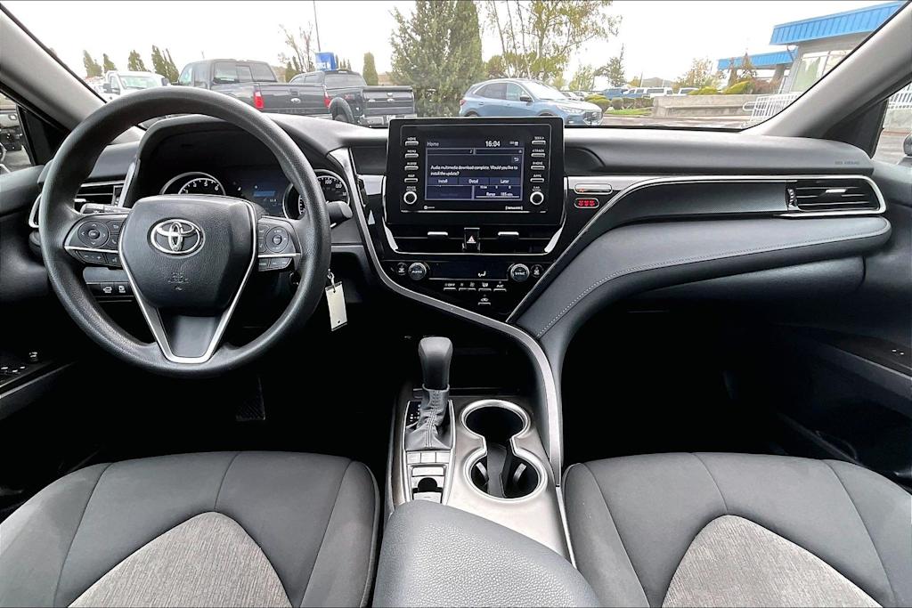 Thumbnail: 2024 Toyota Camry - 10