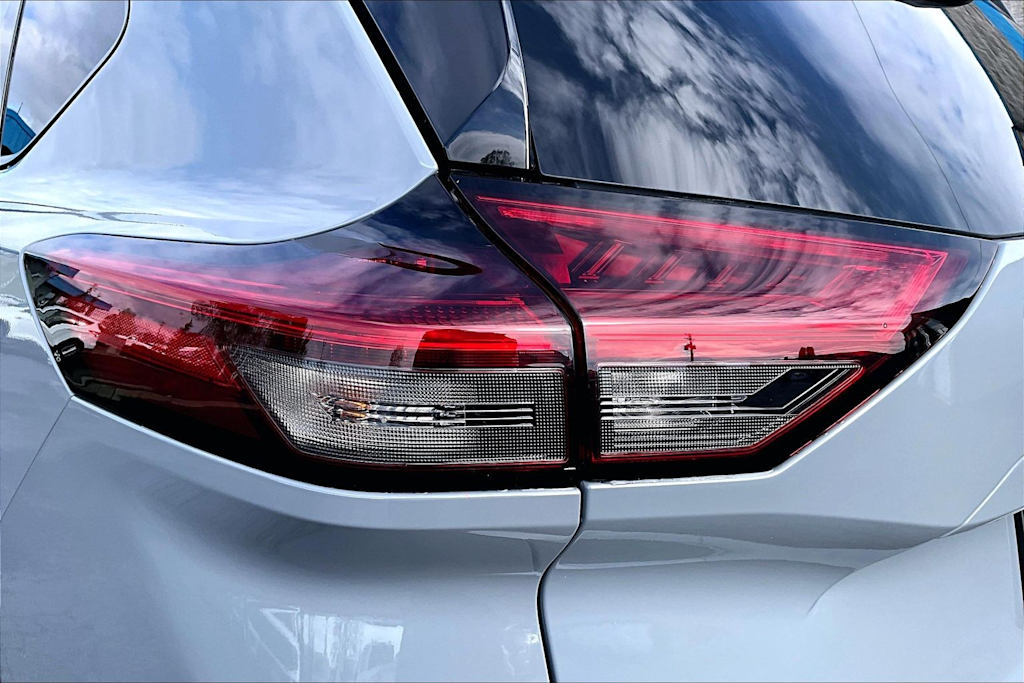 Thumbnail: 2024 Nissan Rogue - 32