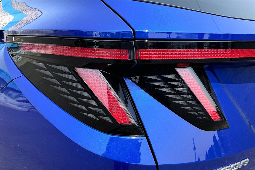 Thumbnail: 2023 Hyundai Tucson - 32