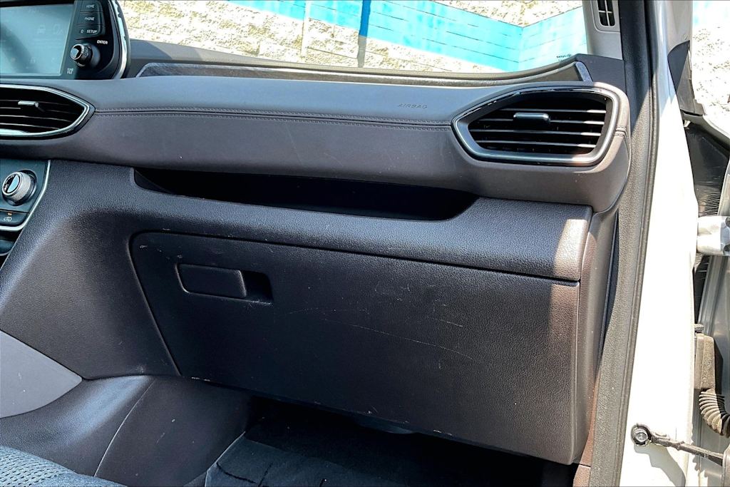 Thumbnail: 2019 Hyundai Santa Fe - 24