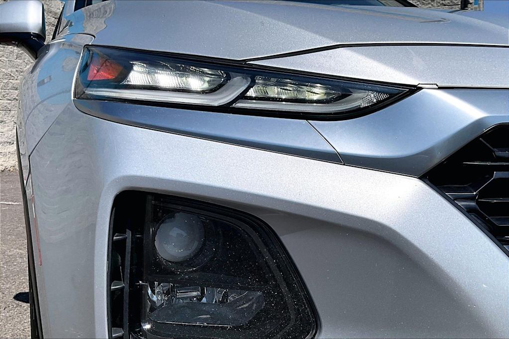 Thumbnail: 2019 Hyundai Santa Fe - 31