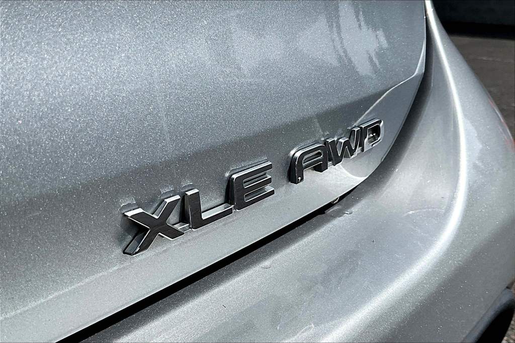 2021 Toyota Highlander XLE 7