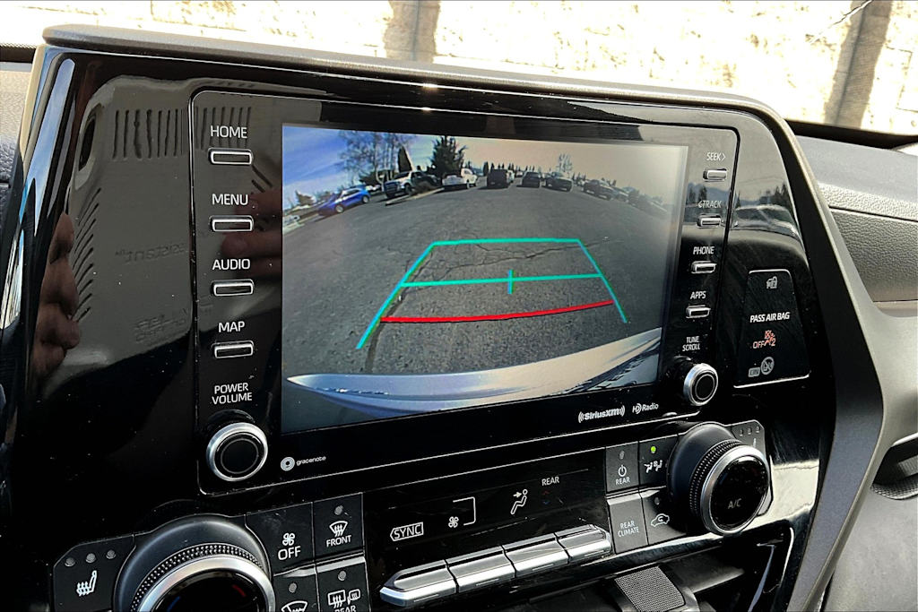 2021 Toyota Highlander XLE 26