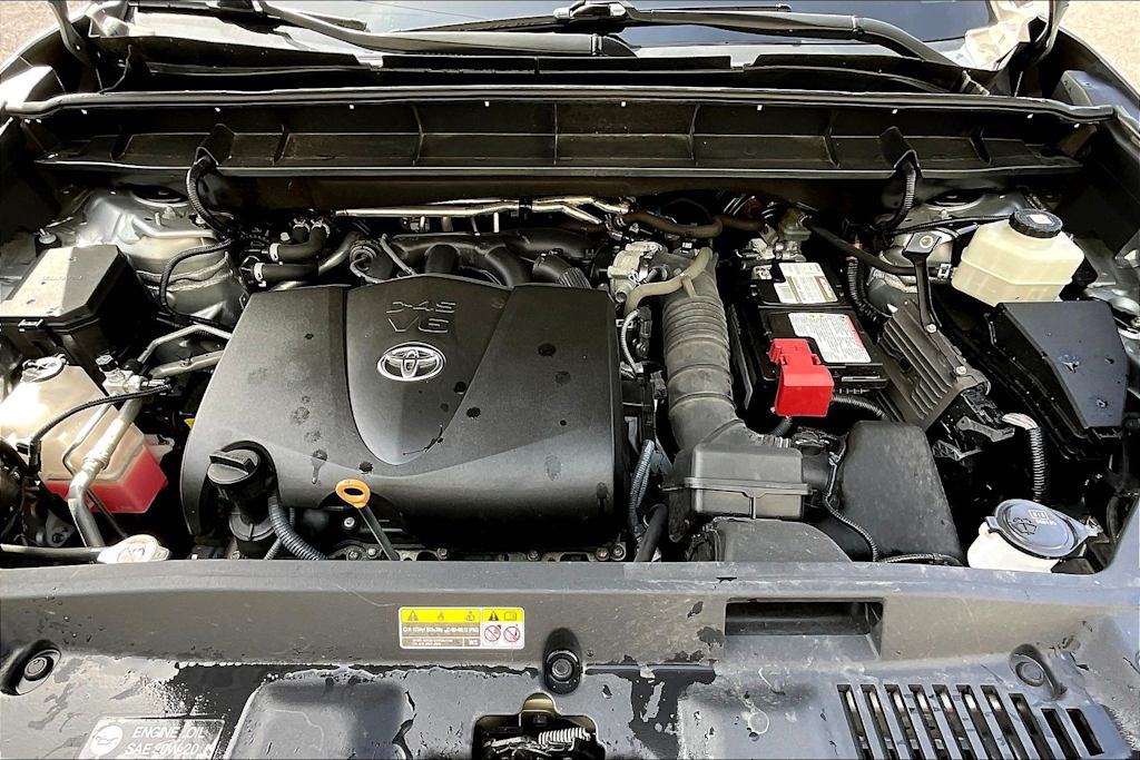 2021 Toyota Highlander XLE 9