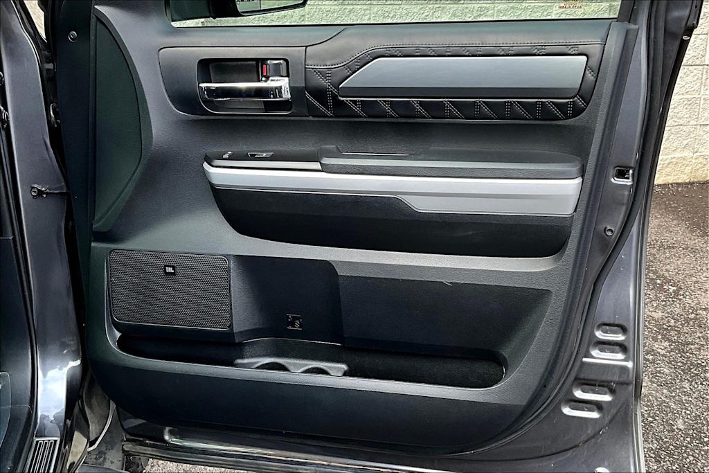 2018 Toyota Tundra Platinum 28