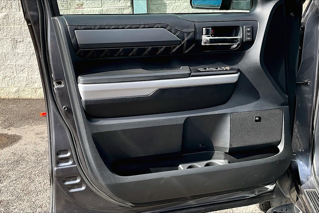 2018 Toyota Tundra Platinum 27