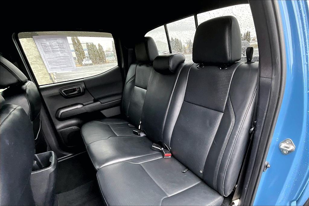 Thumbnail: 2019 Toyota Tacoma - 29