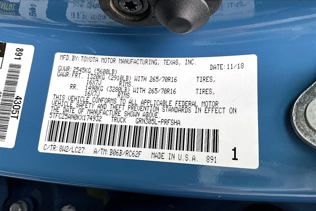 Thumbnail: 2019 Toyota Tacoma - 20