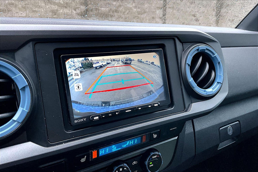 Thumbnail: 2019 Toyota Tacoma - 26