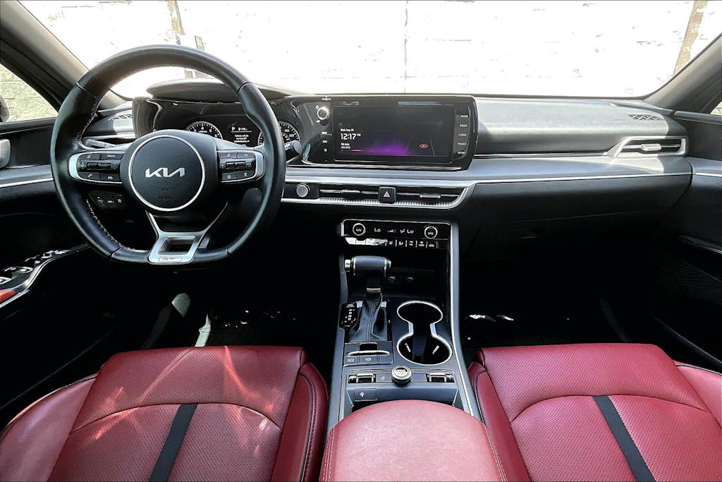 Thumbnail: 2023 Kia K5 - 10