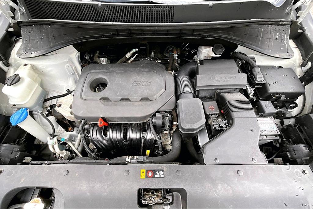 Thumbnail: 2017 Kia Sorento - 9