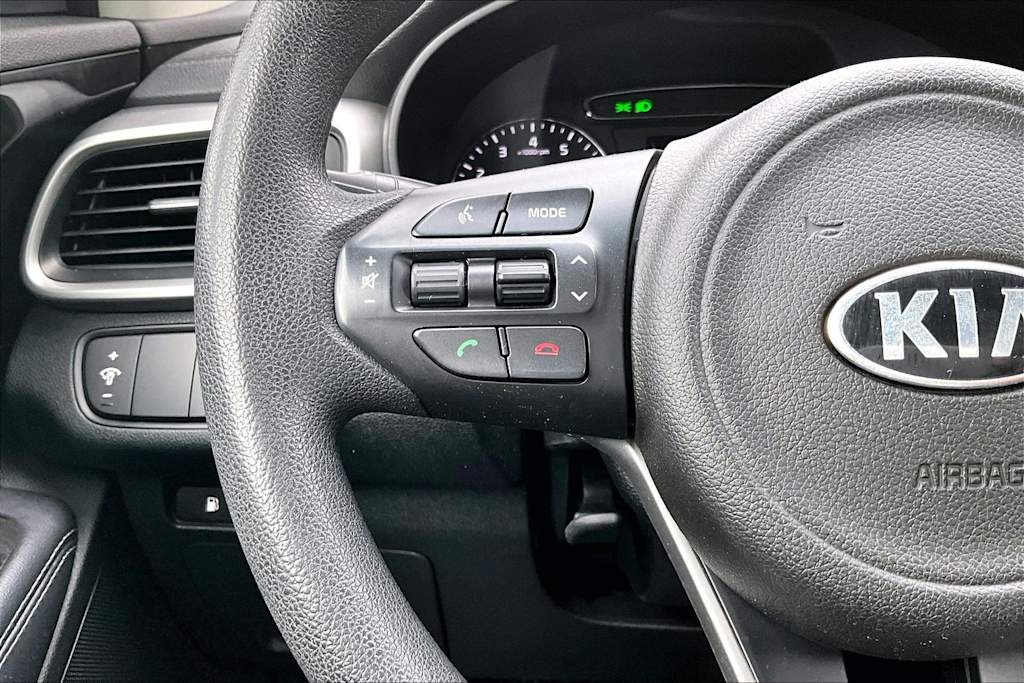 Thumbnail: 2017 Kia Sorento - 24