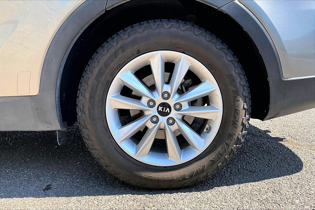Thumbnail: 2019 Kia Sorento - 35