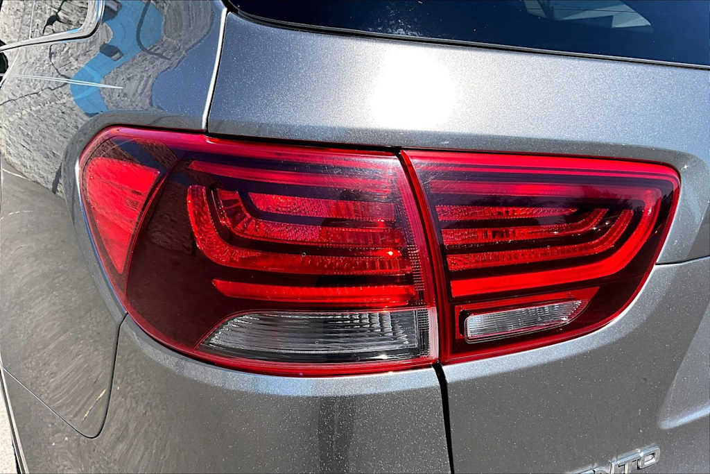 Thumbnail: 2019 Kia Sorento - 32