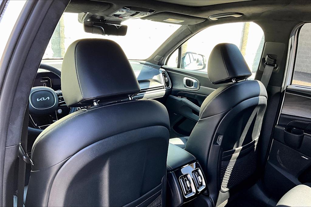 2024 Kia Sorento SX 12
