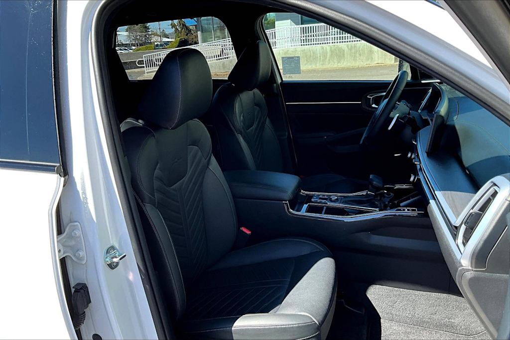 2024 Kia Sorento SX 21