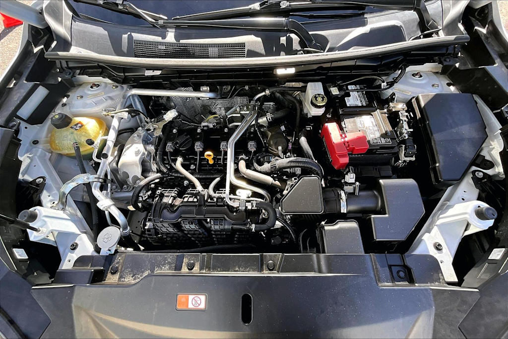 Thumbnail: 2022 Mitsubishi Outlander - 9