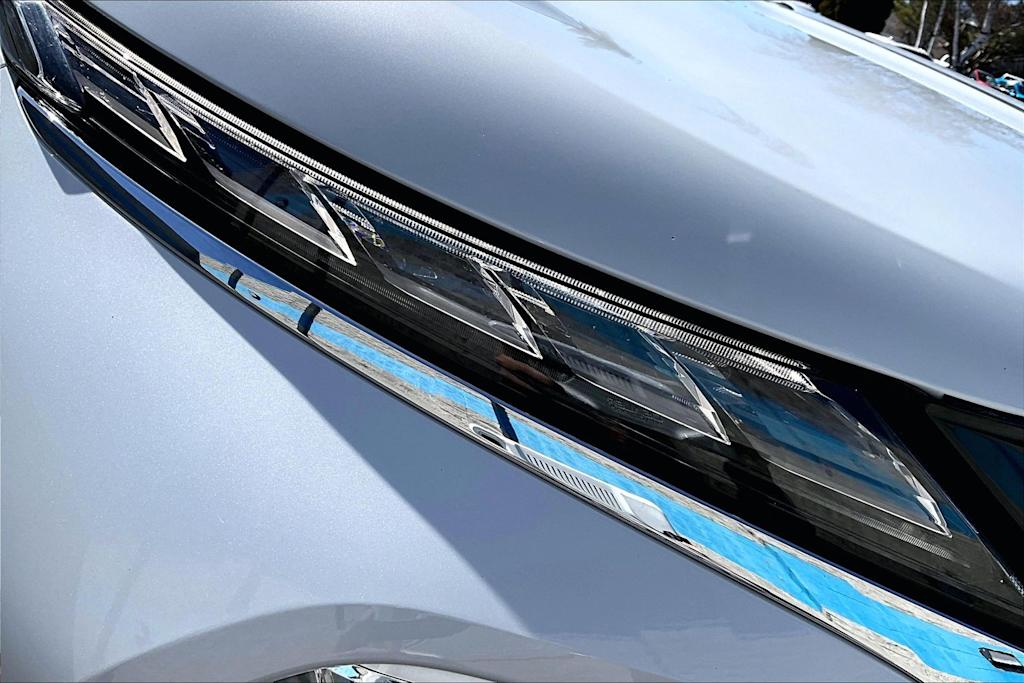 Thumbnail: 2022 Mitsubishi Outlander - 31