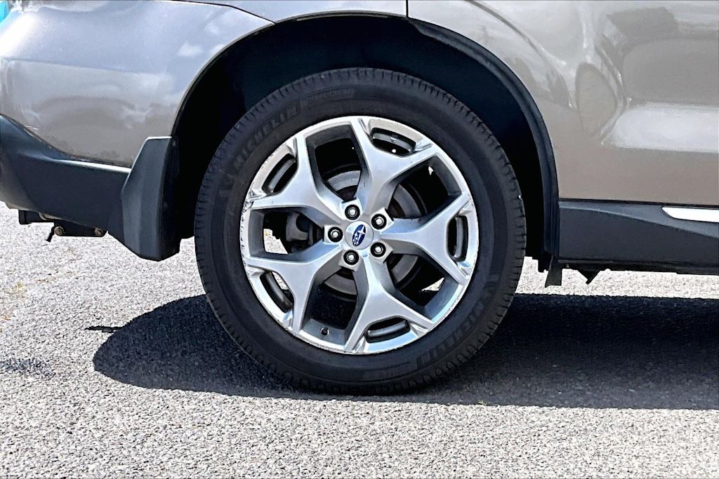 Thumbnail: 2018 Subaru Forester - 36