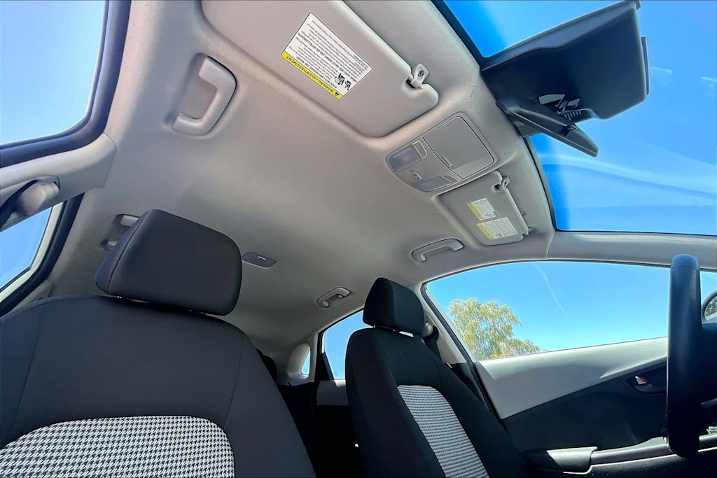 Thumbnail: 2021 Hyundai Kona - 30
