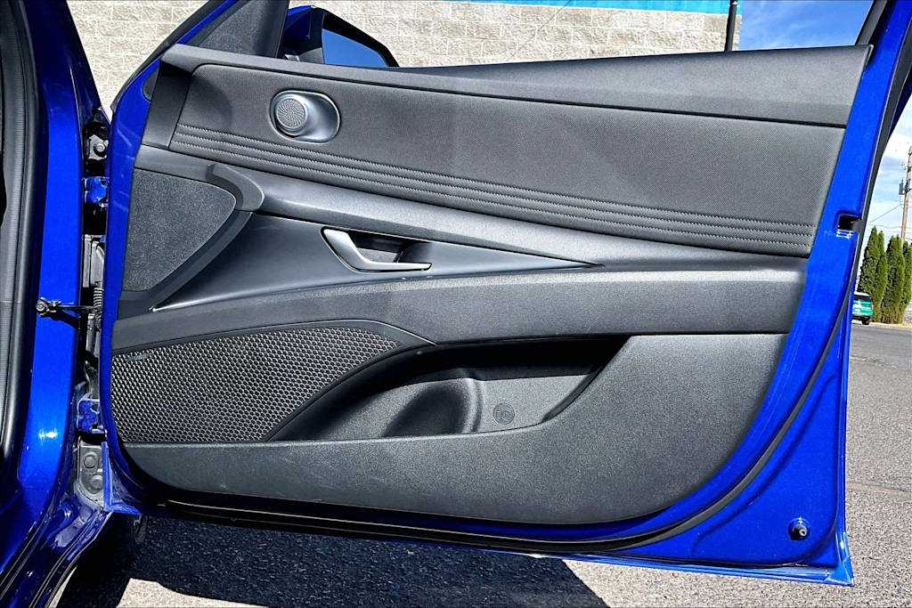 Thumbnail: 2024 Hyundai Elantra - 28