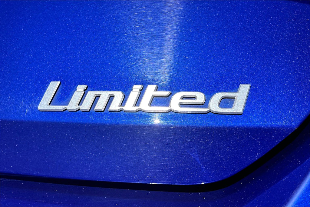 Thumbnail: 2024 Hyundai Elantra - 7