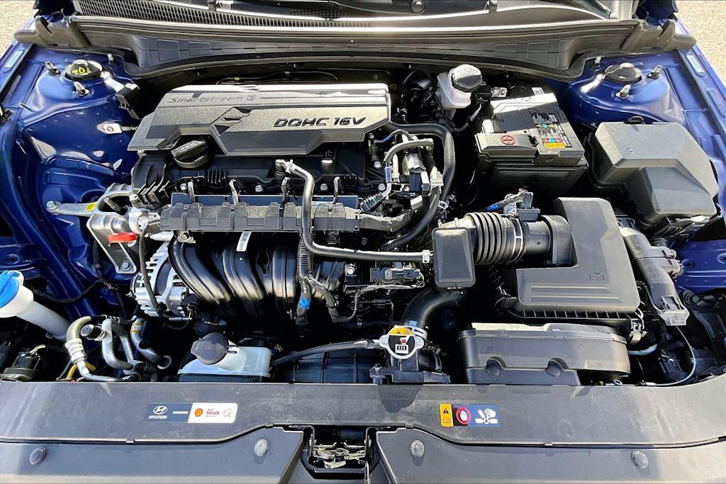 Thumbnail: 2024 Hyundai Elantra - 9