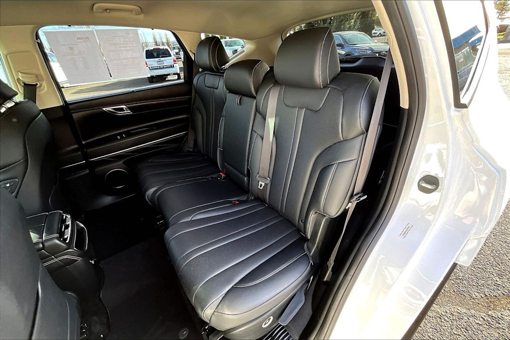 Thumbnail: 2024 Genesis GV80 - 29