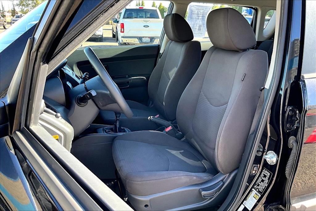 Thumbnail: 2011 Kia Soul - 11