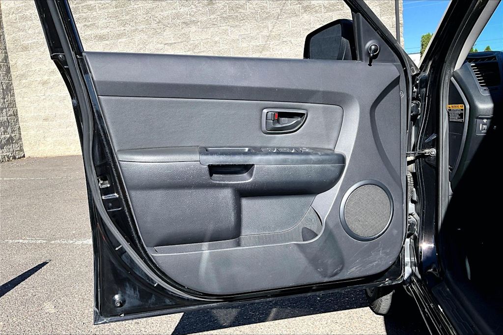 Thumbnail: 2011 Kia Soul - 27