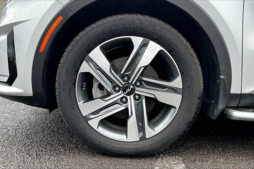 2023 Kia Sorento EX 8