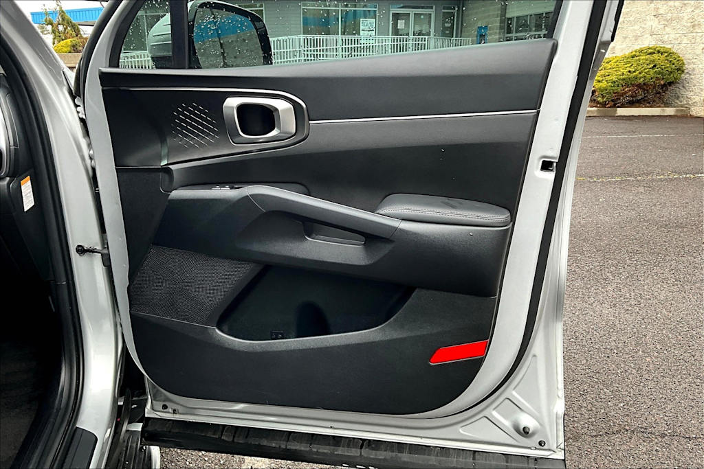 2023 Kia Sorento EX 29