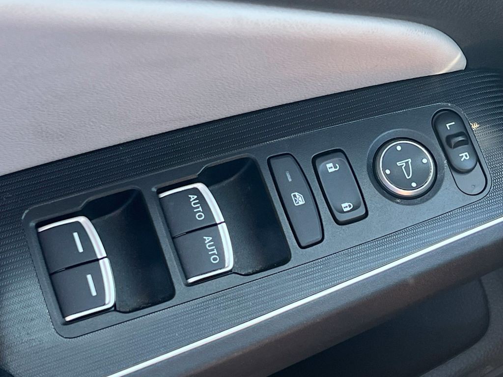 Thumbnail: 2022 Honda Civic - 34