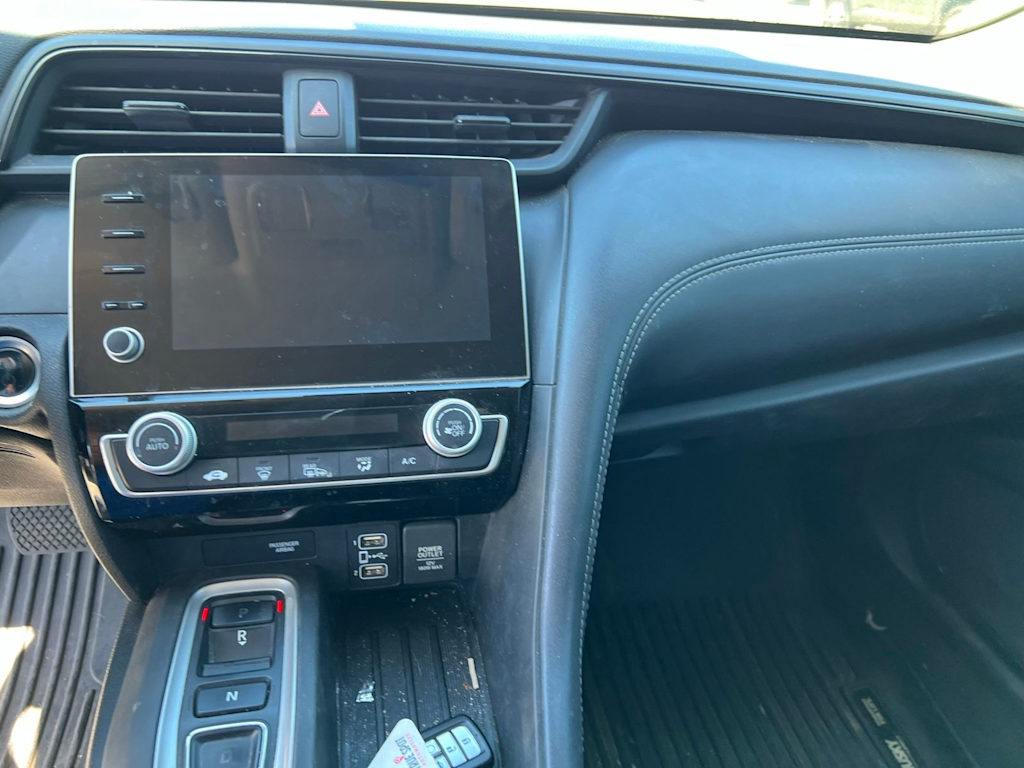 Thumbnail: 2019 Honda Insight - 14