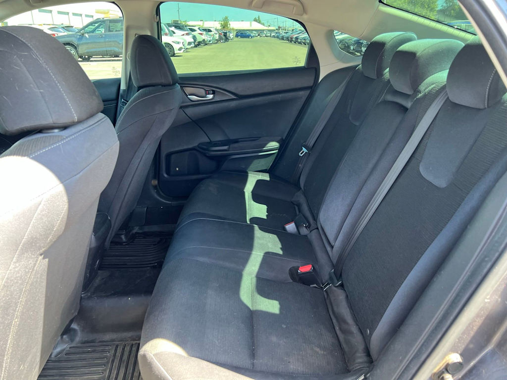 Thumbnail: 2019 Honda Insight - 12