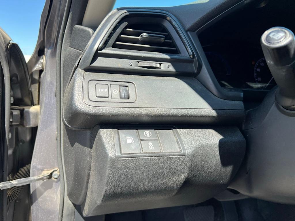 Thumbnail: 2019 Honda Insight - 32