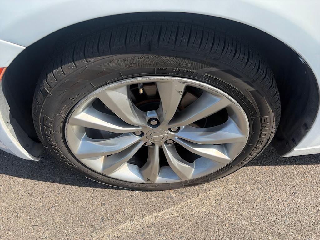 Thumbnail: 2015 Chrysler 200 - 6