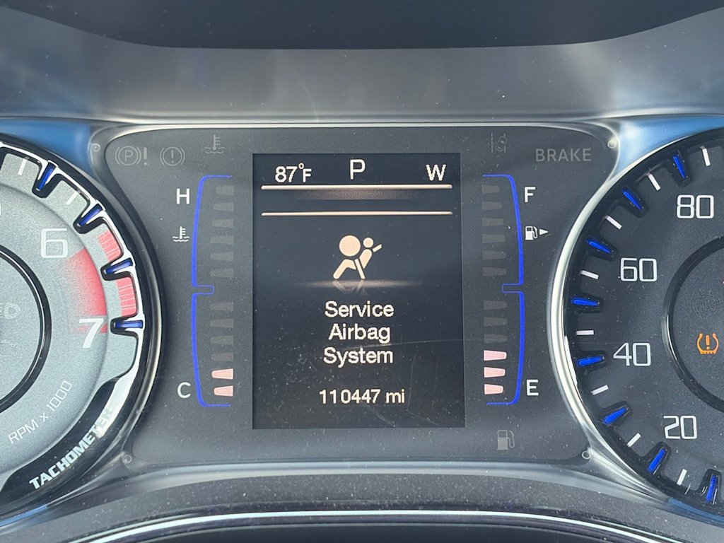 Thumbnail: 2015 Chrysler 200 - 8