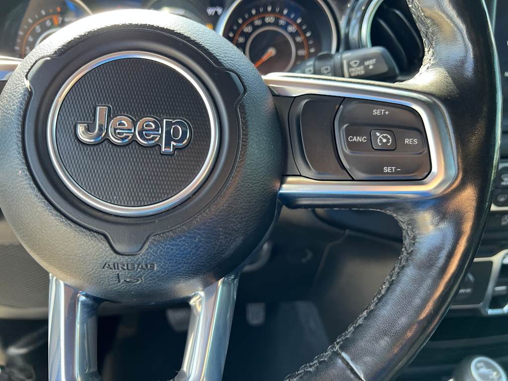 Thumbnail: 2021 Jeep Wrangler - 39