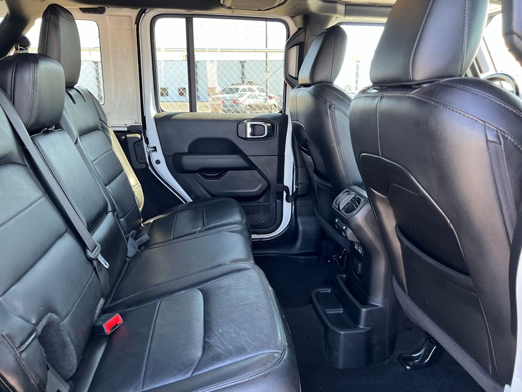 Thumbnail: 2021 Jeep Wrangler - 29