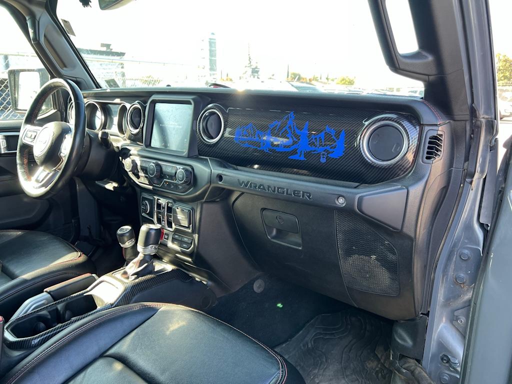 Thumbnail: 2019 Jeep Wrangler - 10