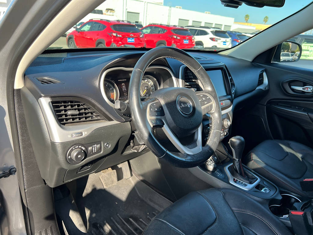 Thumbnail: 2015 Jeep Cherokee - 2