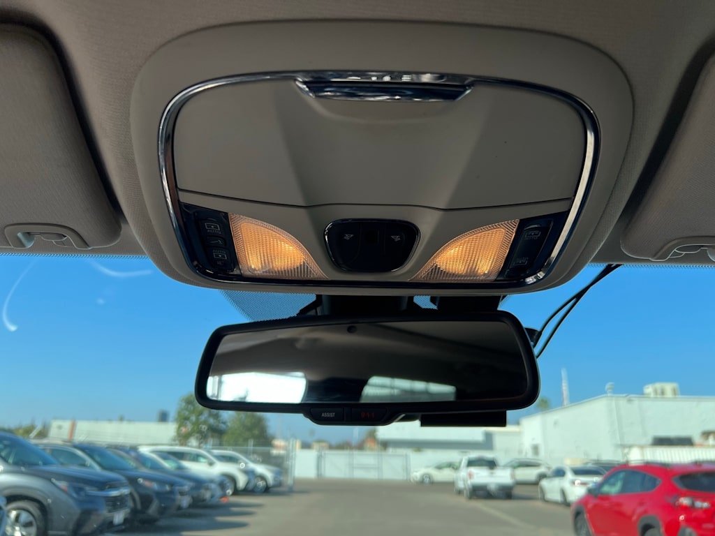 Thumbnail: 2015 Jeep Cherokee - 36