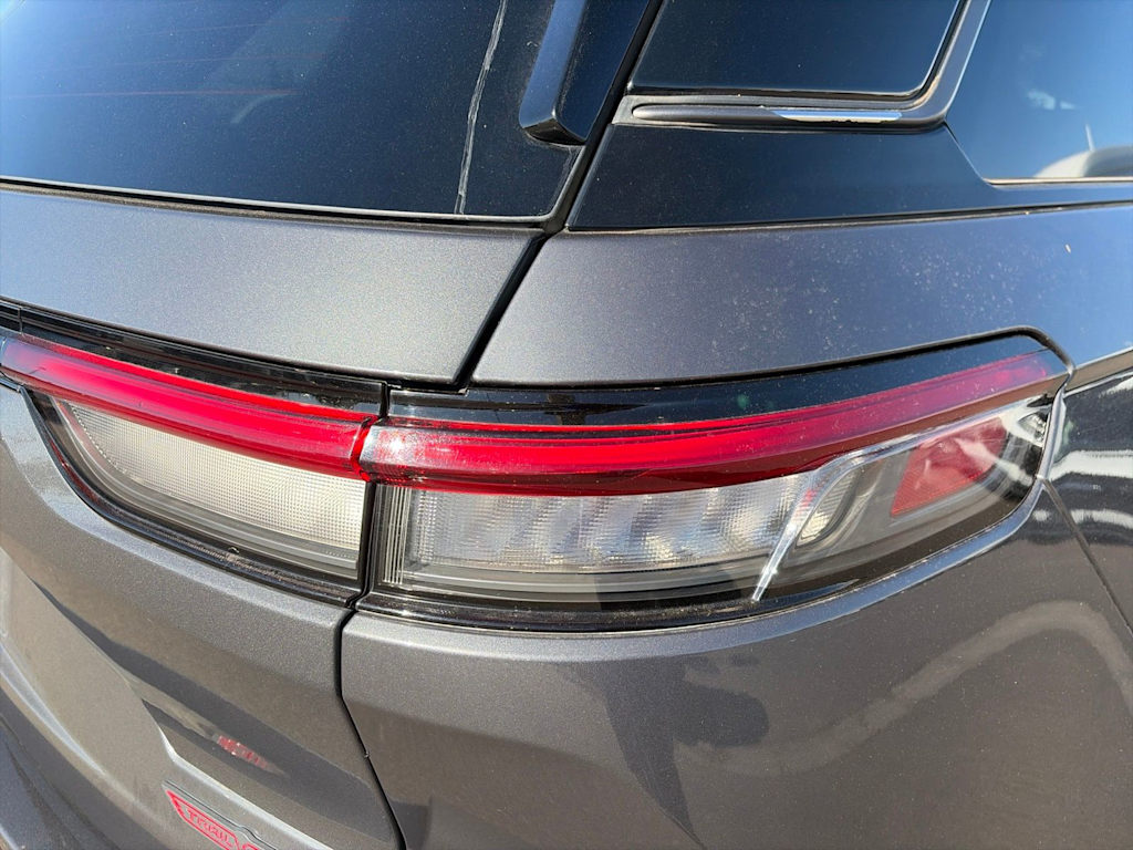 Thumbnail: 2022 Jeep Grand Cherokee - 24