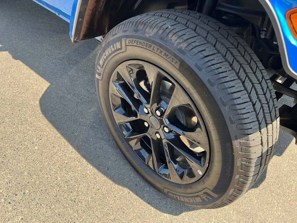 Thumbnail: 2024 Jeep Wrangler - 33