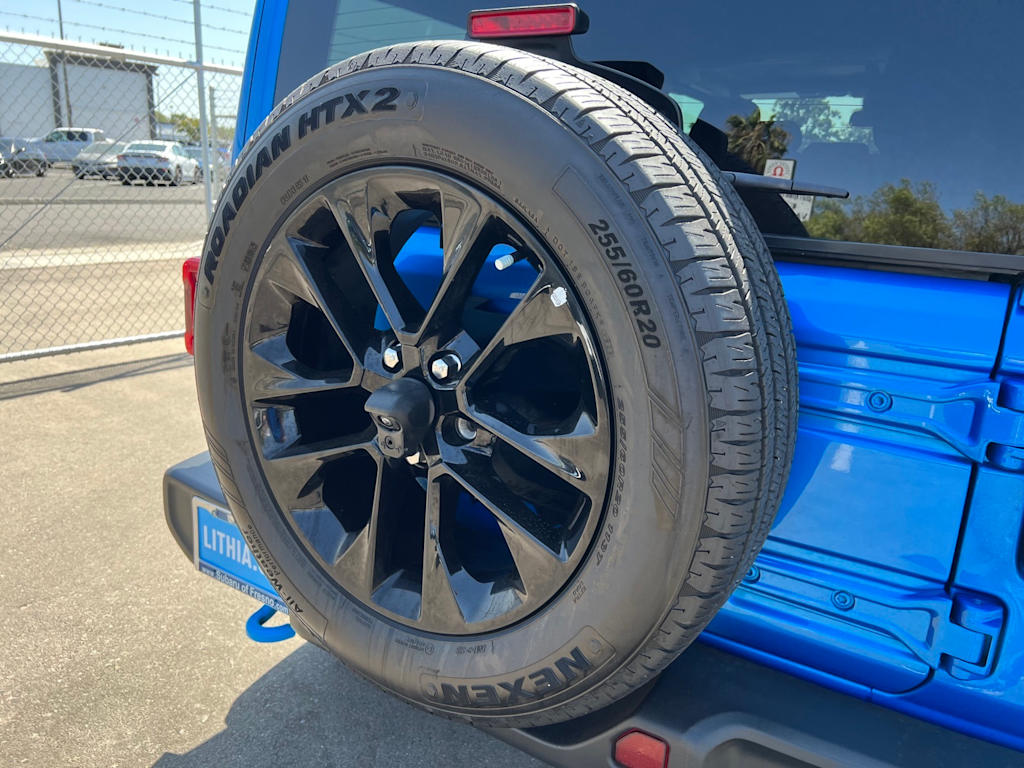 Thumbnail: 2024 Jeep Wrangler - 8