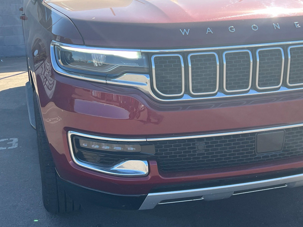 Thumbnail: 2024 Jeep Wagoneer - 18