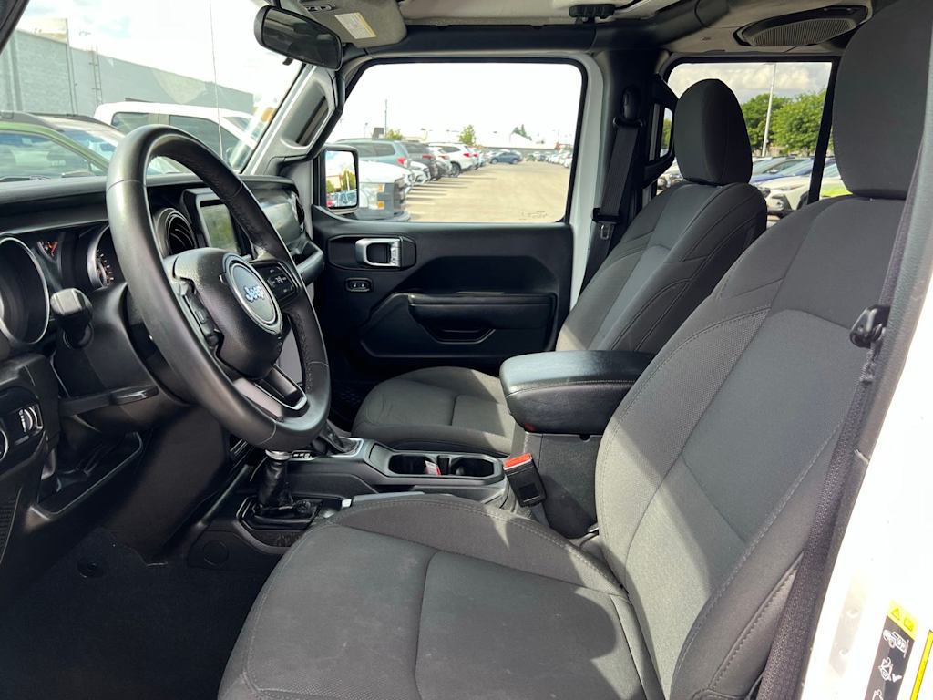 Thumbnail: 2023 Jeep Gladiator - 10