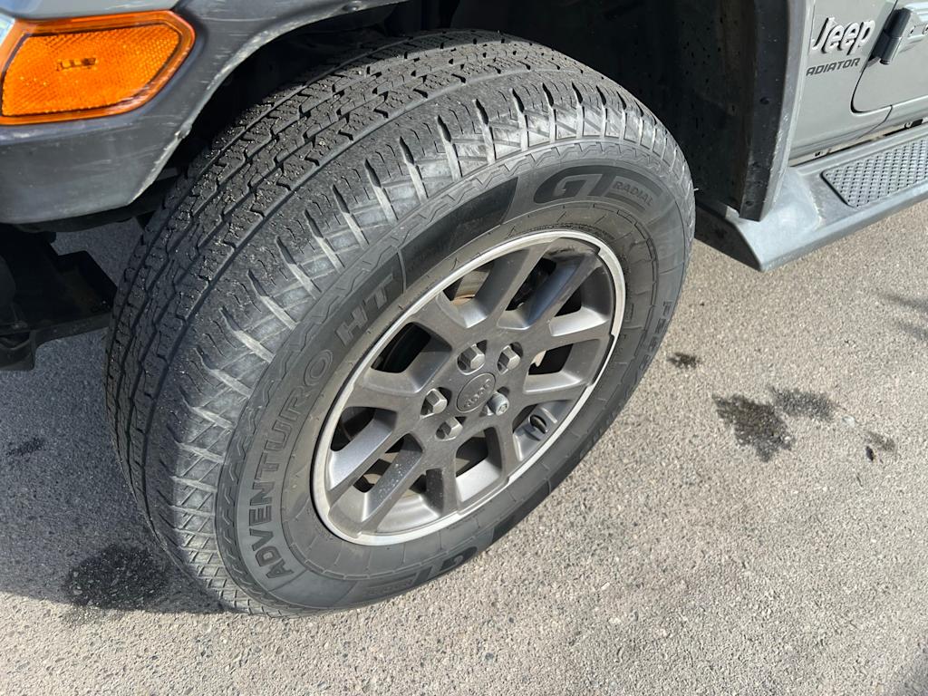 Thumbnail: 2021 Jeep Gladiator - 9