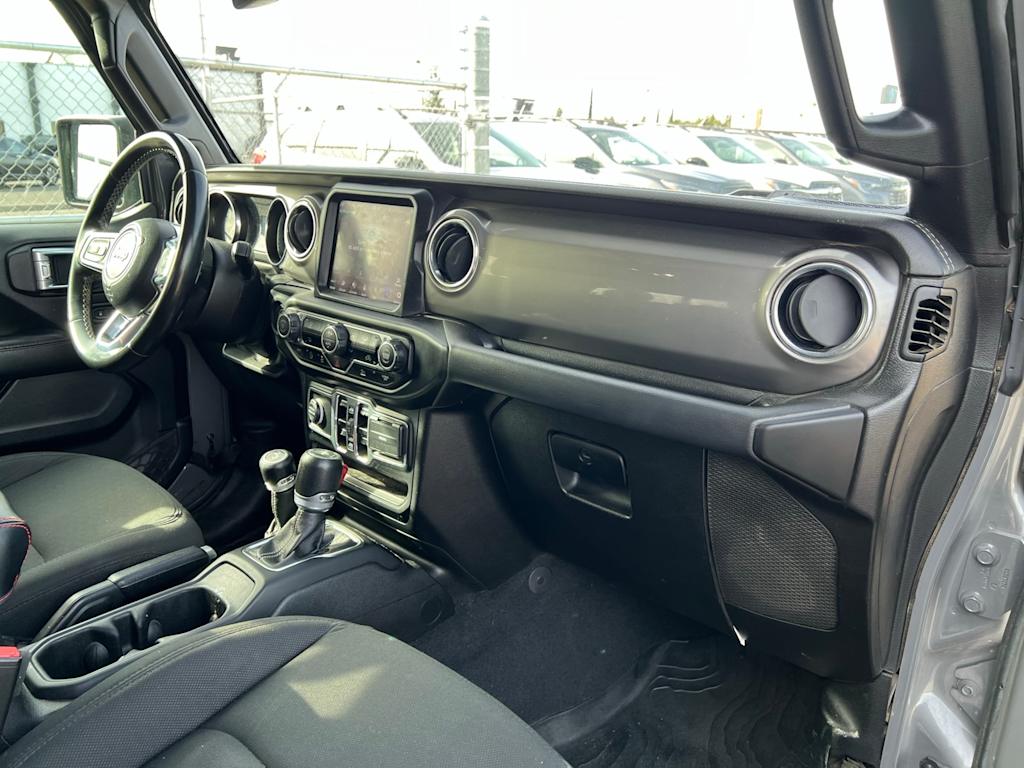 Thumbnail: 2021 Jeep Gladiator - 10